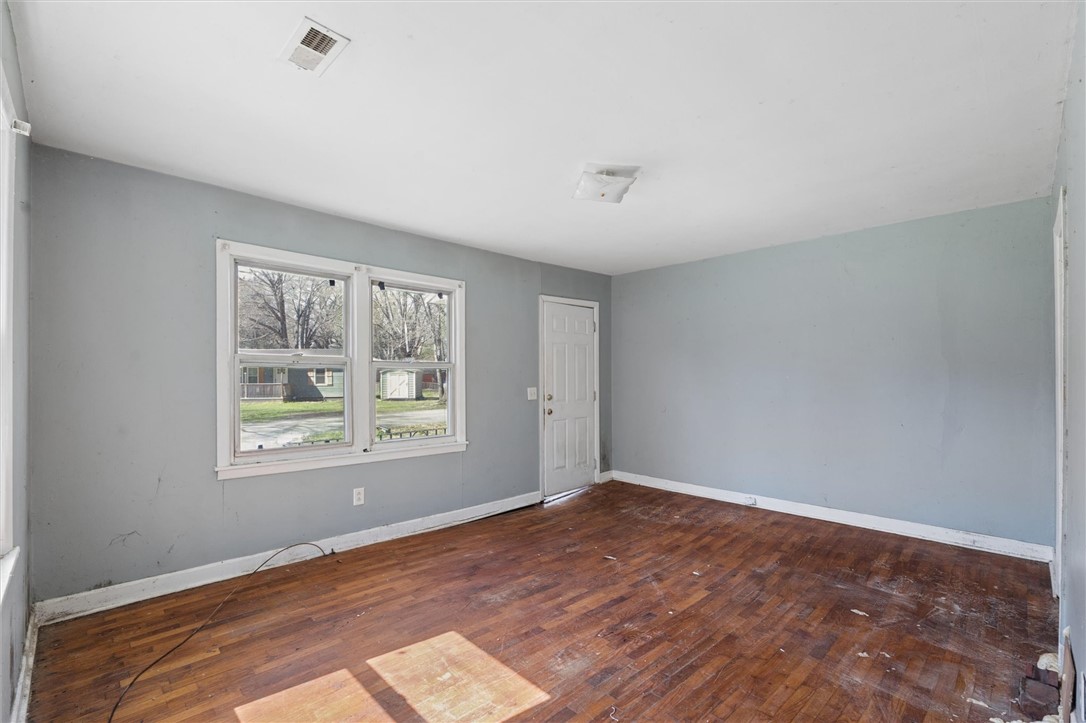 1500 Phyllis Drive Anderson, SC 29621 - Photo 6 of 20