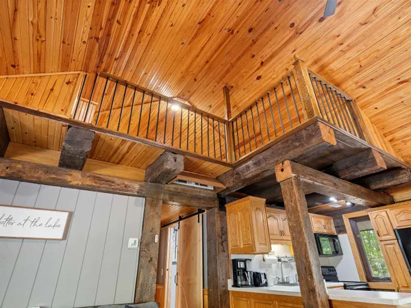 $525,000 | 11040 East Purdue Farm Road, Dubois, IN 47527