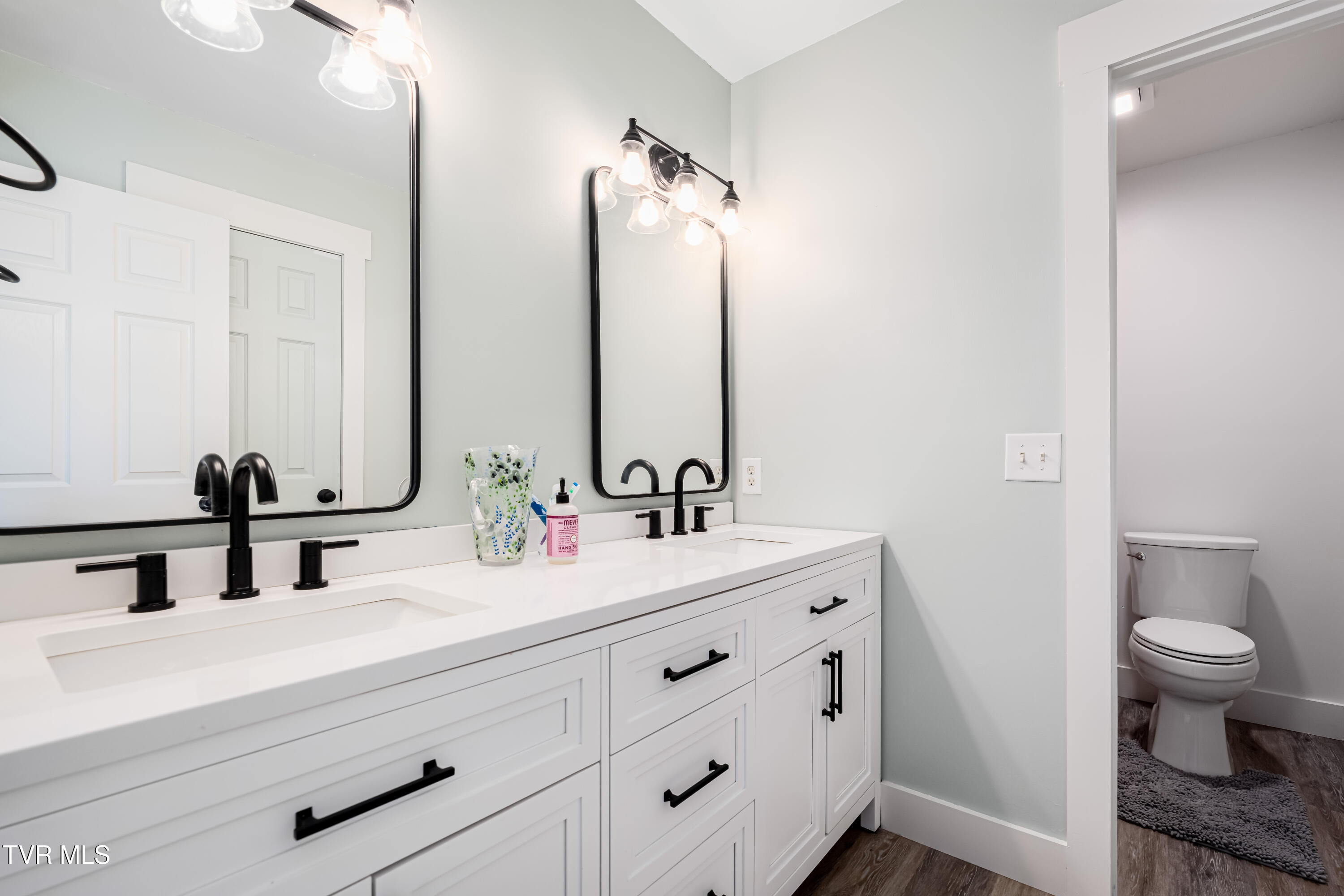 193 River Road Bluff City, TN 37618 - Photo 22 of 71 193 River Road (72 of 81)
