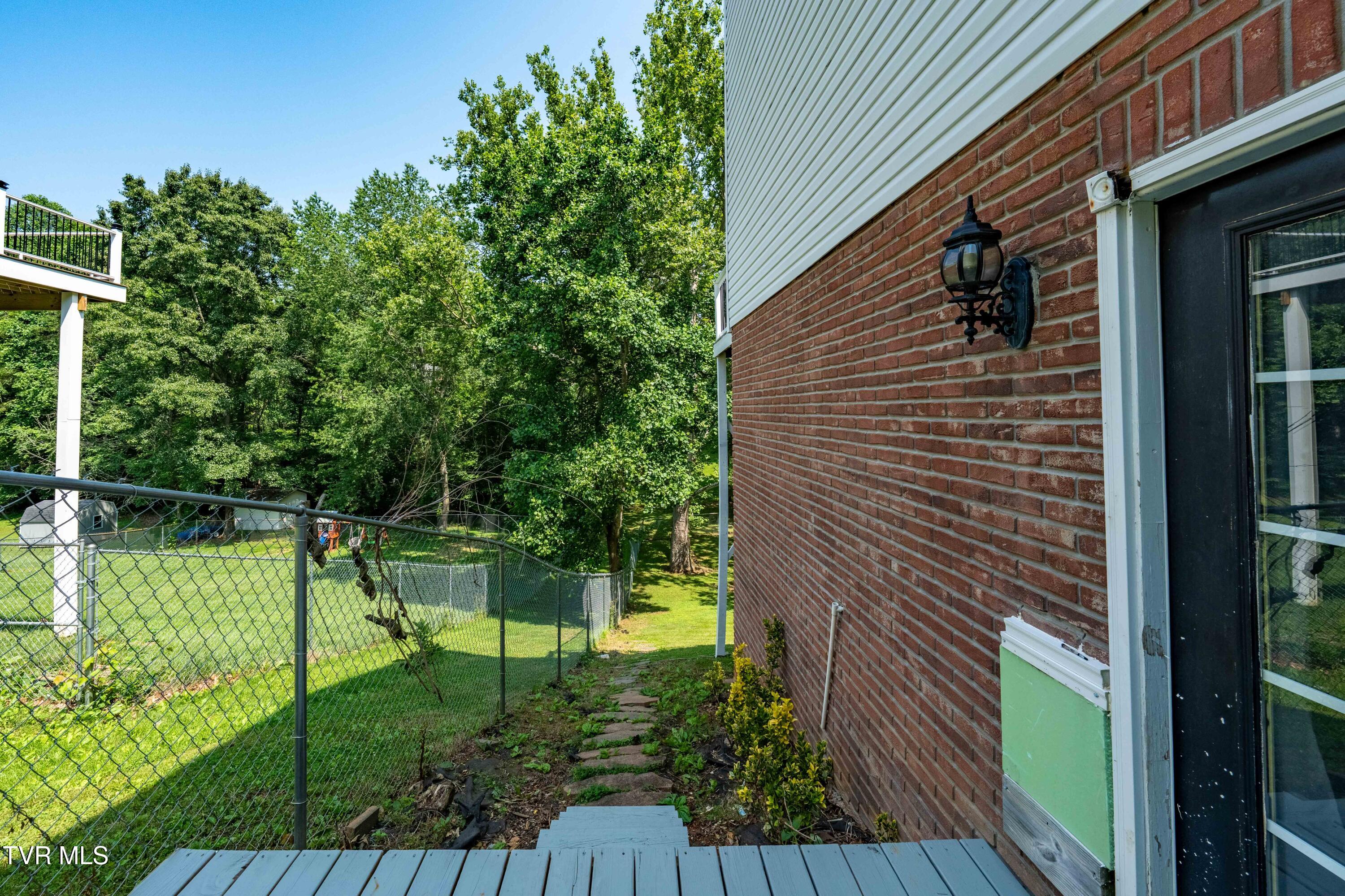 193 River Road Bluff City, TN 37618 - Photo 45 of 71 193 River Road (32 of 81)