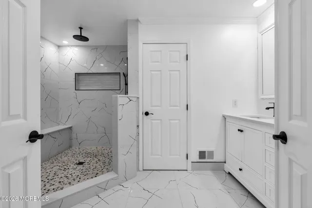 $4,700 | 37 Fells Drive, Manalapan, NJ 07726