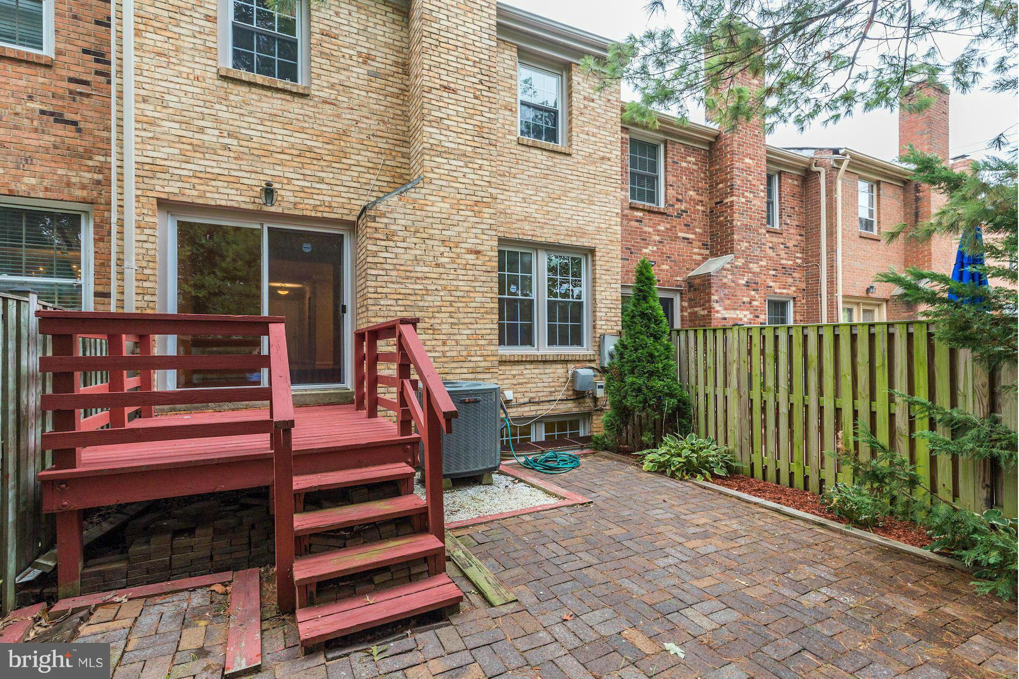 7443 Timberock Road Falls Church, VA 22043 - Photo 27 of 30 Deck and Patio