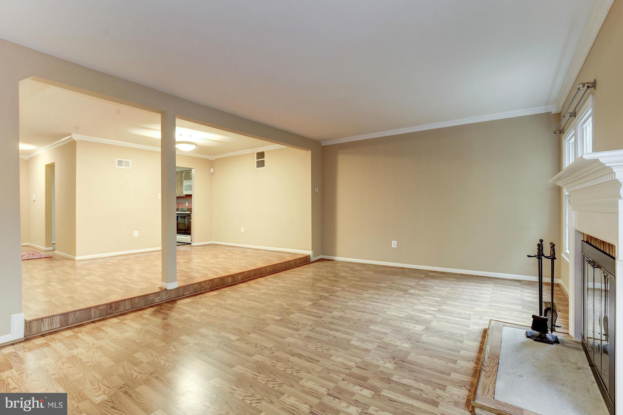 7443 Timberock Road Falls Church, VA 22043 - Photo 4 of 30 Living and Dining Rooms