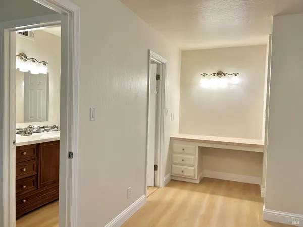 $359,000 | 490 Edgewood Drive, Unit 23, Vacaville, CA 95688