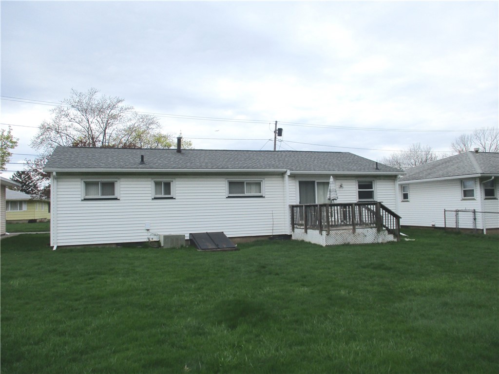 48 Leicestershire Road Irondequoit, NY 14609 - Photo 13 of 15