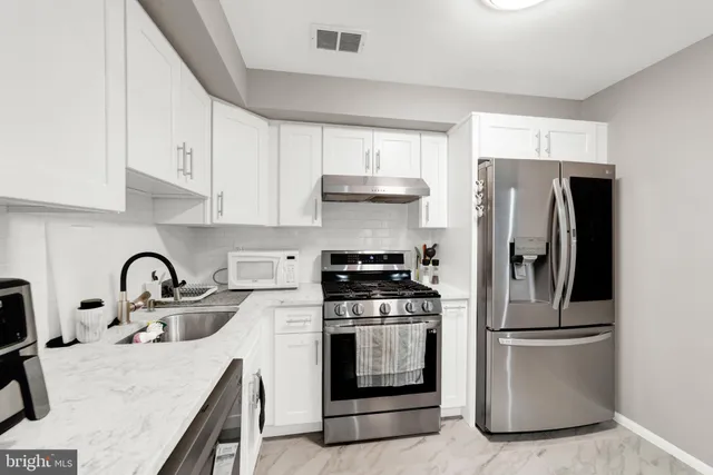 $2,500 | 206 Salem Court, Unit 6, Princeton, NJ 08540