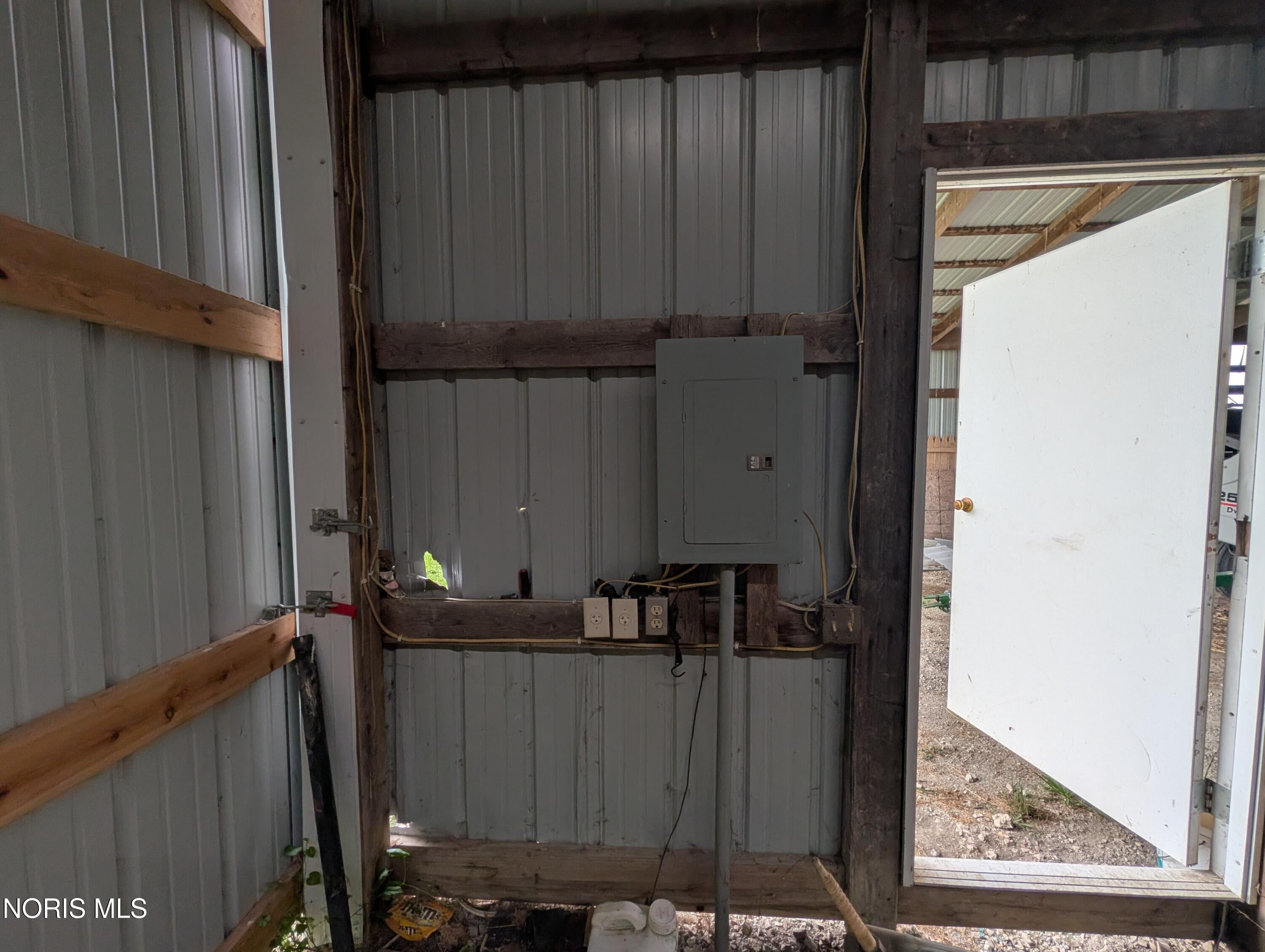 23726 Bowman Road Defiance, OH 43512 - Photo 51 of 56 Gallery Image 51