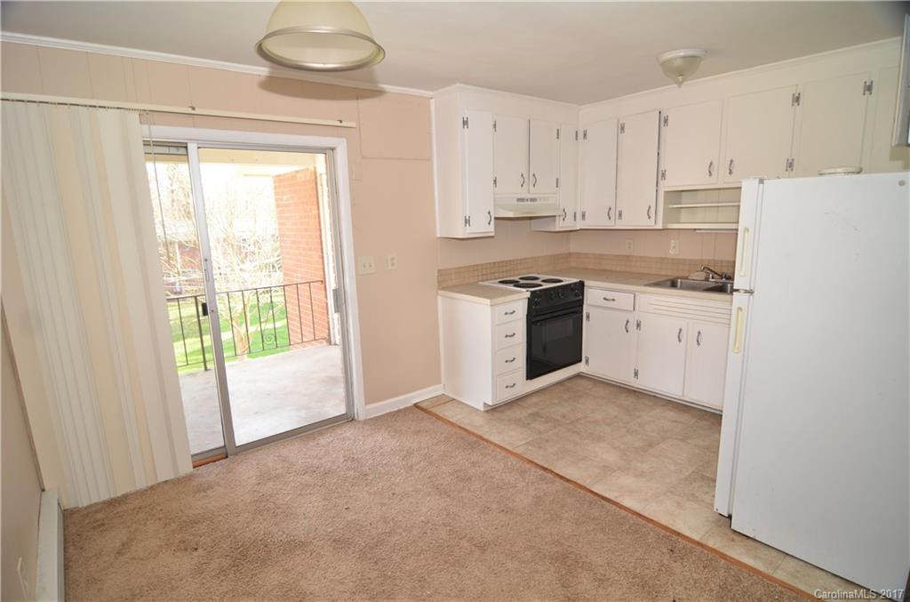 4121 Walker Road, Unit 6 Charlotte, NC 28211 - Photo 2 of 11