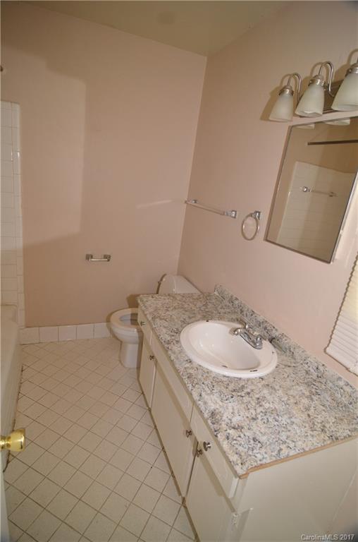 4121 Walker Road, Unit 6 Charlotte, NC 28211 - Photo 5 of 11