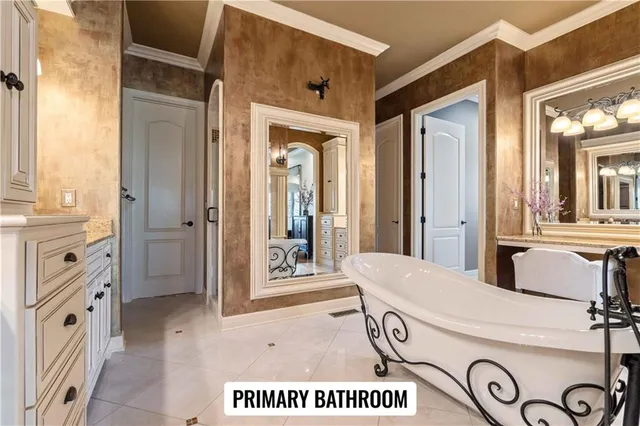 $3,740,000 | 6205 Chiles Road, Blue Springs, MO 64014