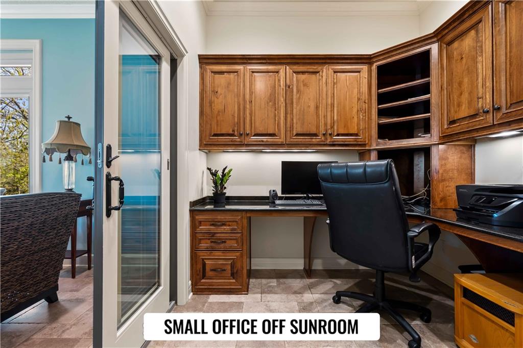 6205 Chiles Road Blue Springs, MO 64014 - Photo 23 of 48