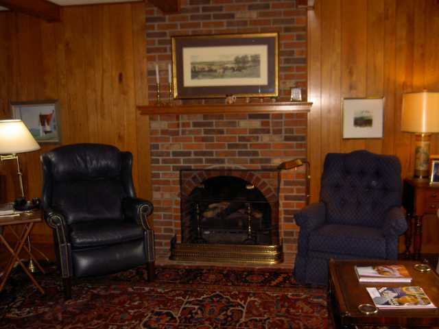1924 Hythe Road Columbus, OH 43220 - Photo 6 of 18