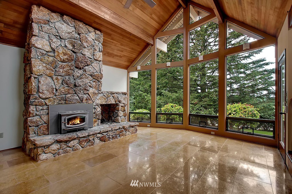 3003 216th Street Southwest Brier, WA 98036 - Photo 5 of 24