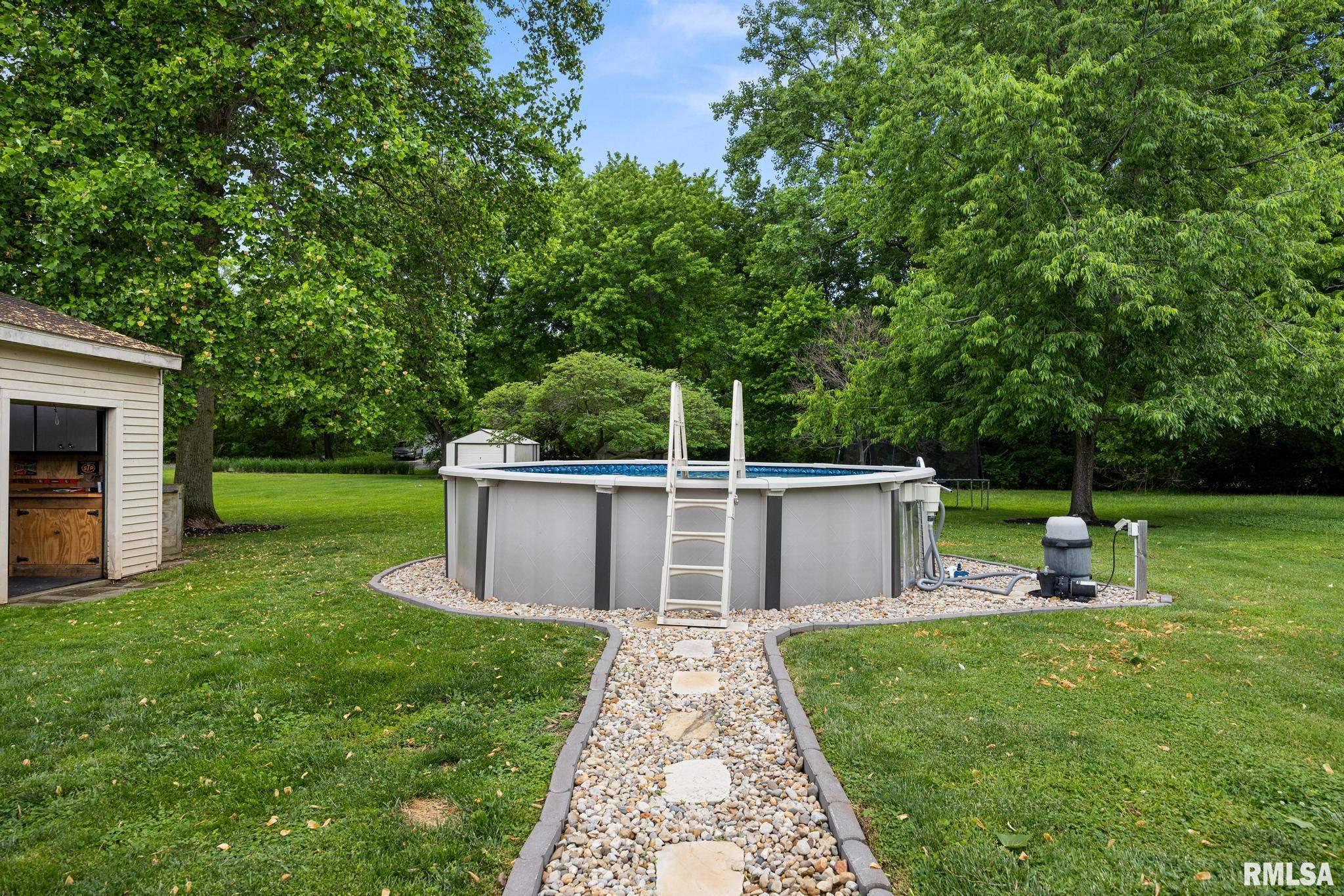 2133 North Ellory Road Peoria, IL 61604 - Photo 22 of 34