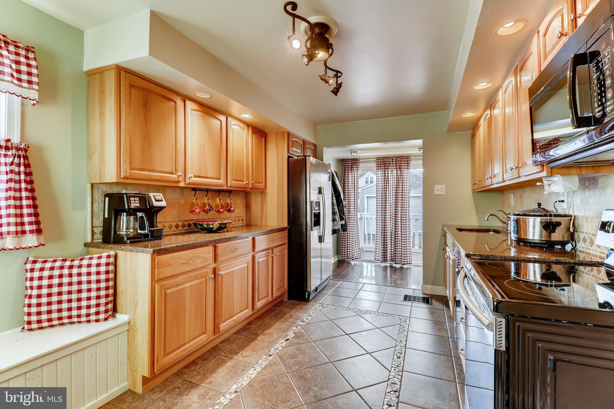 1344 Willow Road Baltimore, MD 21222 - Photo 18 of 28
