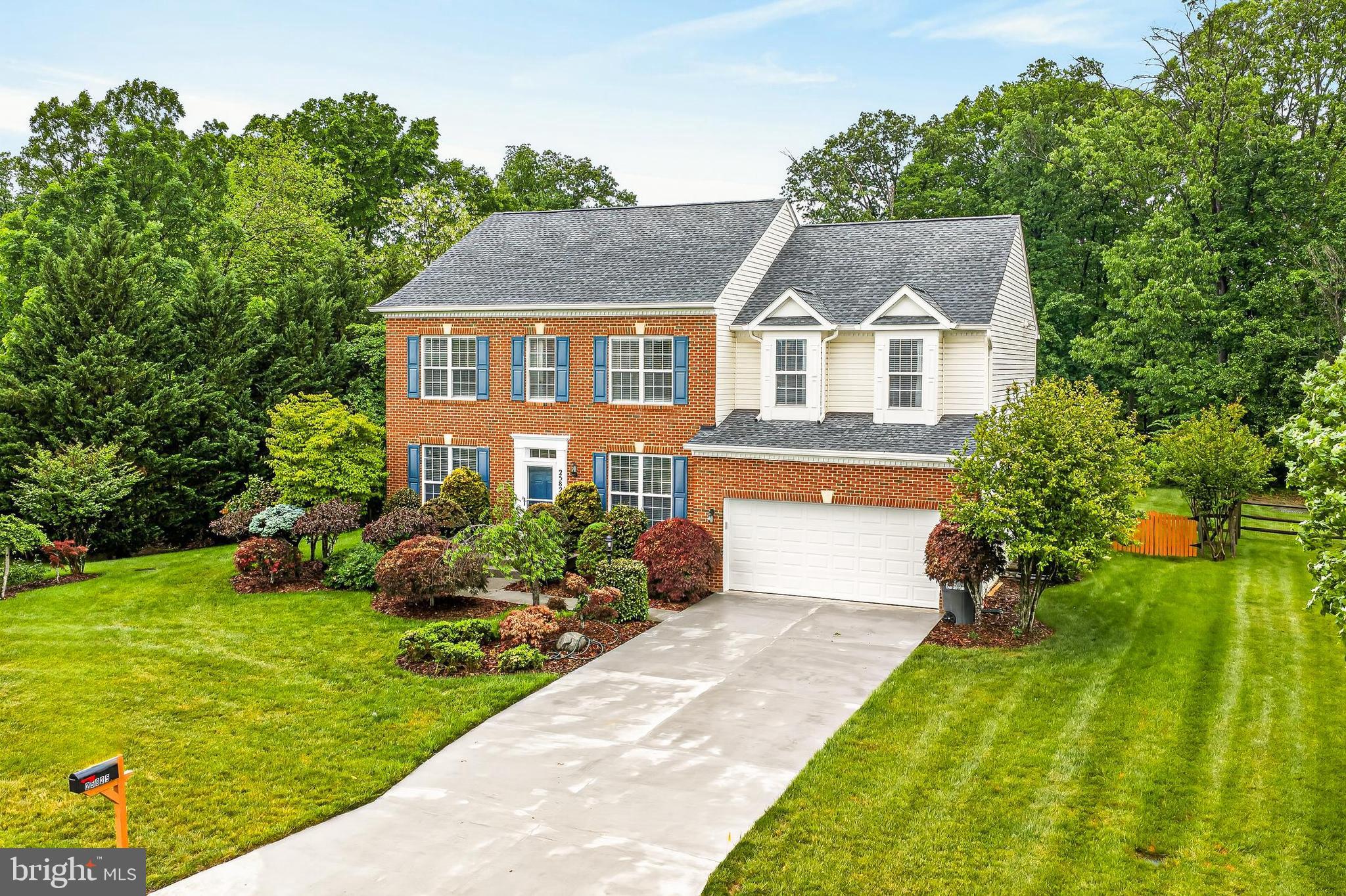 25825 Spring Farm Circle Chantilly, VA 20152 - Photo 14 of 80 Gallery Image 14