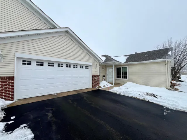 $229,500 | 1334 Heritage Lane, Waite Park, MN 56387