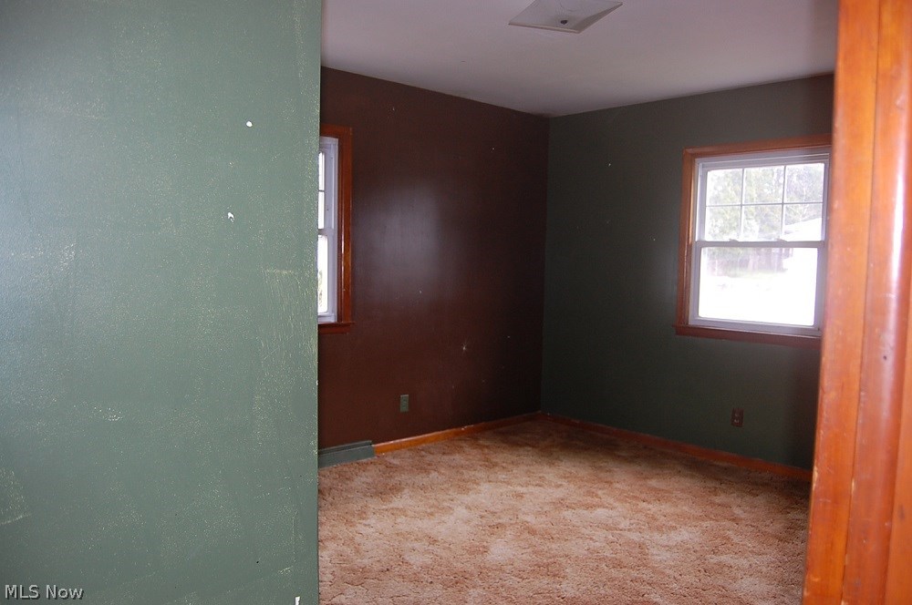 533 Stanley Road Akron, OH 44312 - Photo 8 of 13