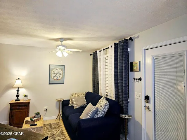 $177,950 | 4114 Holiday Drive, Unit 17, Panama City Beach, FL 32408