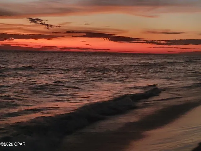 $177,950 | 4114 Holiday Drive, Unit 17, Panama City Beach, FL 32408