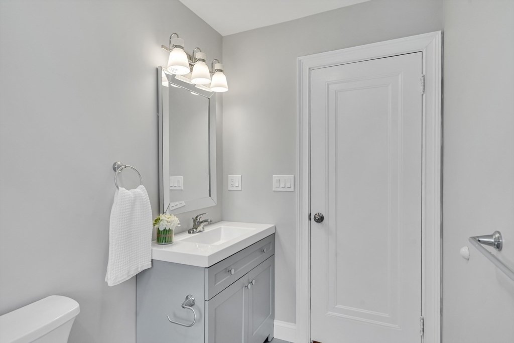 37-39 Lewis Road, Unit 2 Belmont, MA 02478 - Photo 16 of 42