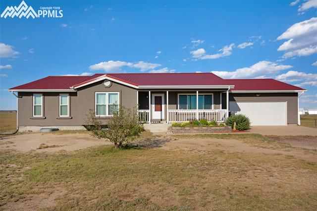 This custom built home has an updated metal roof, stucco siding, newly painted facia and trim (2017 updates).