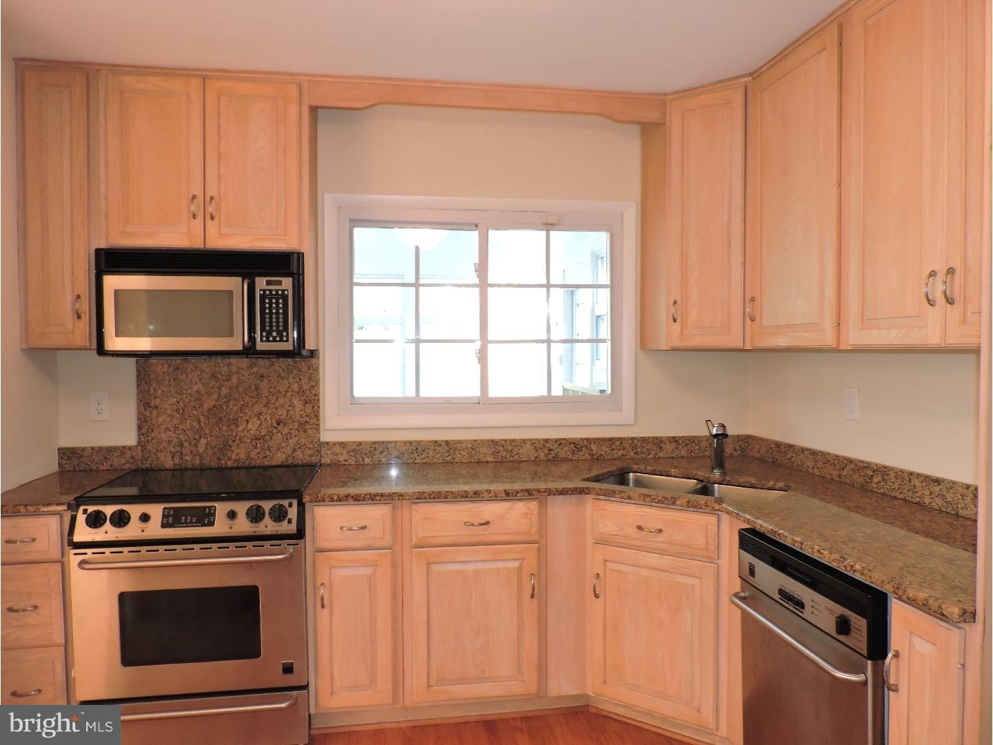 731 Elgin Road Newtown Square, PA 19073 - Photo 11 of 25 Kitchen