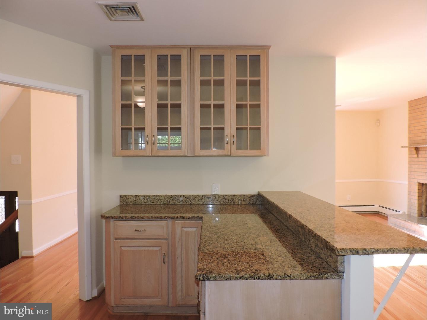 731 Elgin Road Newtown Square, PA 19073 - Photo 14 of 25 Kitchen