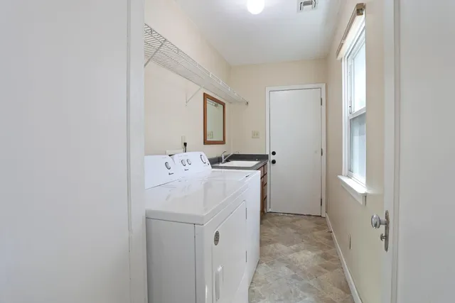 $312,000 | 2566 Evergreen Street, Sacramento, CA 95815