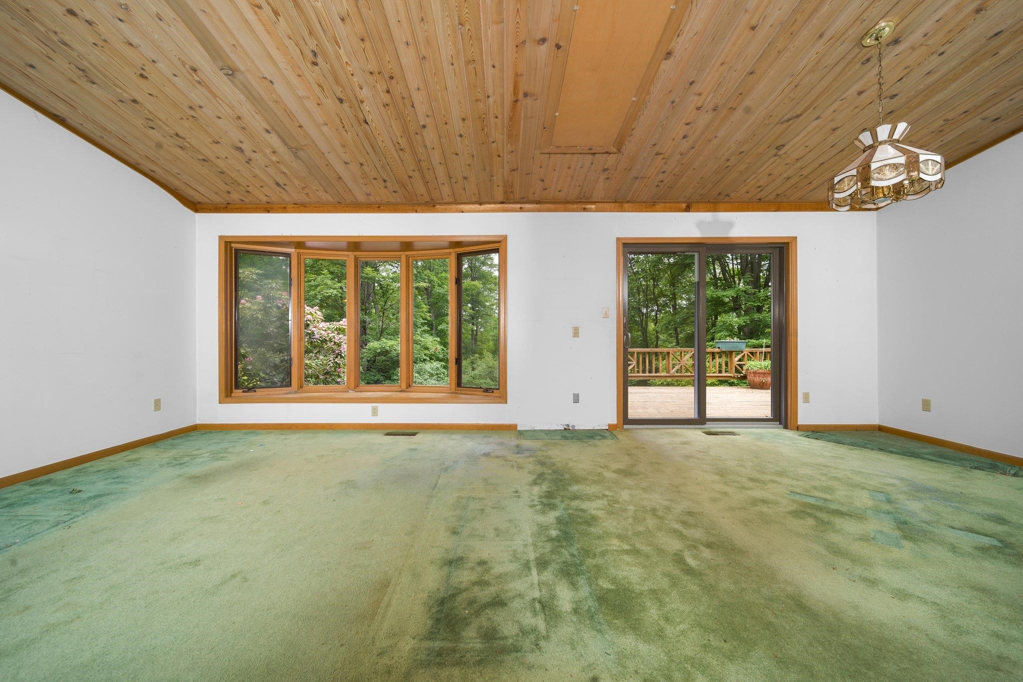 2202 North Reynolds Road Interlochen, MI 49643 - Photo 6 of 48