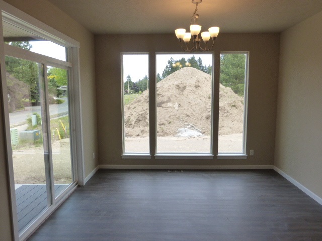 4409 South Willow Road Spokane Valley, WA 99206 - Photo 7 of 20 Gallery Image 7