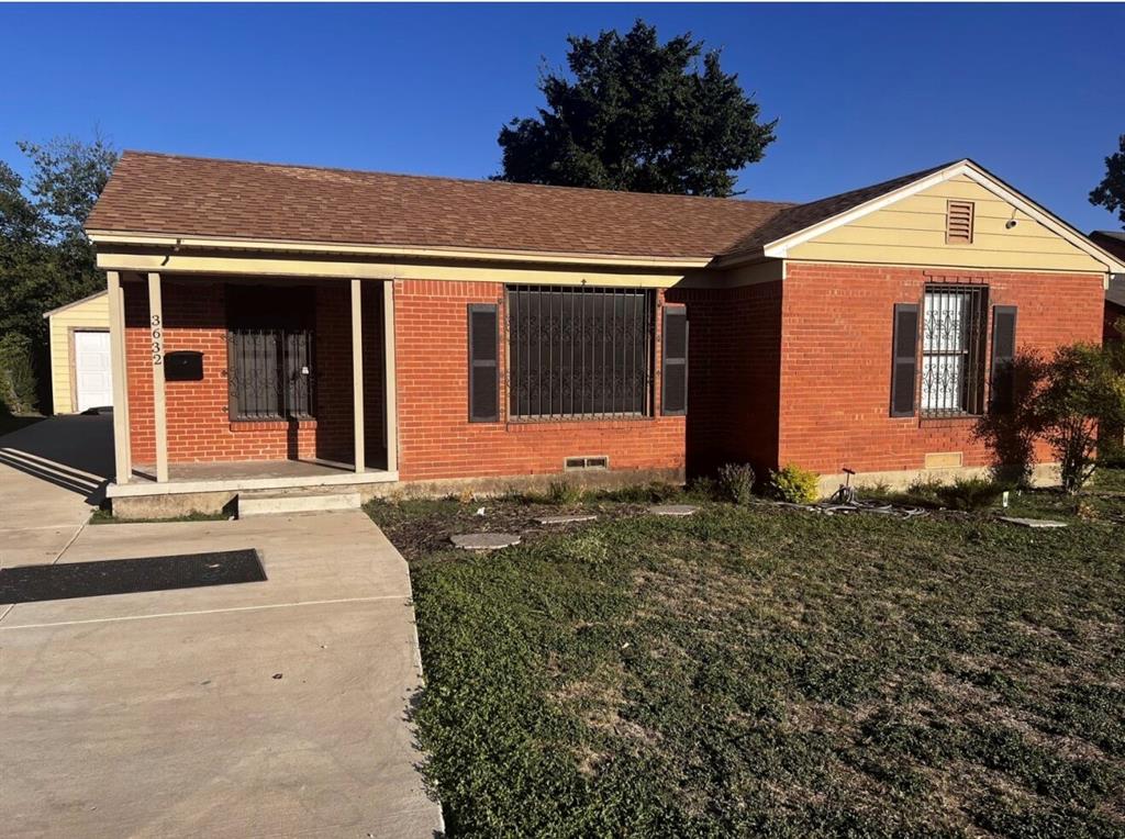 3632 South Marsalis Avenue Dallas, TX 75216 - Photo 1 of 4 front view of a house