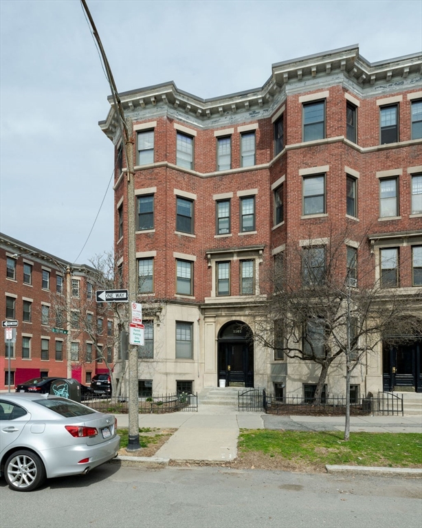 1161 Commonwealth Avenue, Unit 2 Boston, MA 02134 - Photo 15 of 17 a front view of a brick building