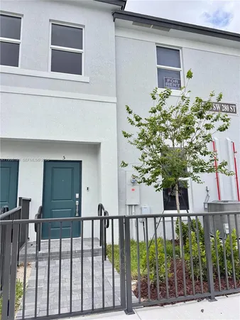 $2,500 | 15615 Southwest 280th Street, Unit 5, Homestead, FL 33032