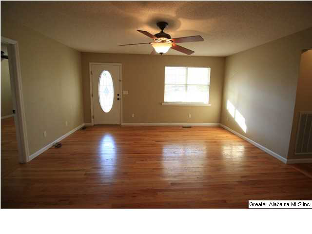178 Ridgewood Drive Hayden, AL 35079 - Photo 10 of 24