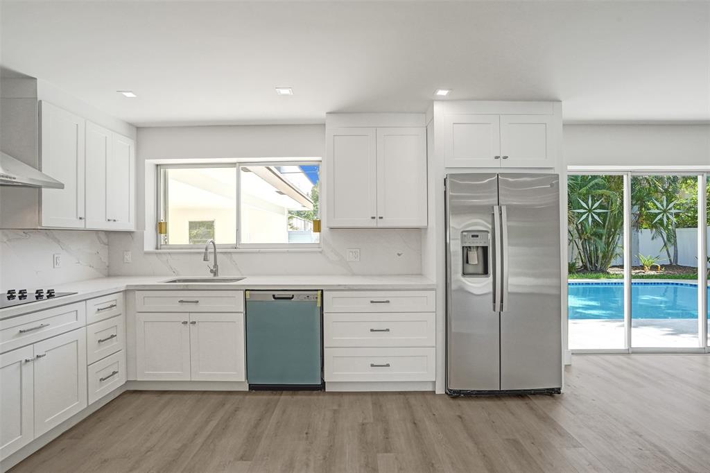 2111 Northeast 35th Street Lighthouse Point, FL 33064 - Photo 15 of 27