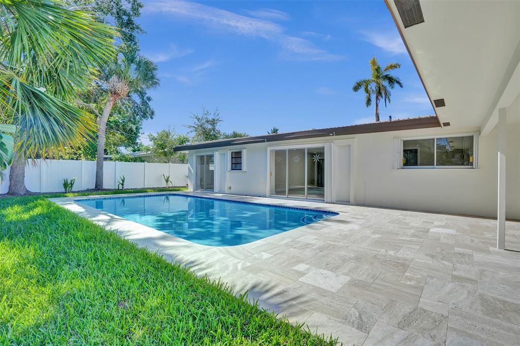 2111 Northeast 35th Street Lighthouse Point, FL 33064 - Photo 21 of 27