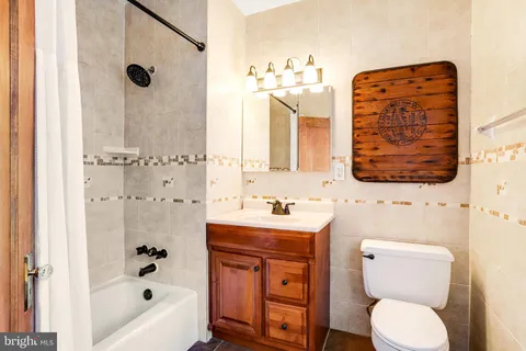 $236,000 | 1514 17th Street Northwest, Unit 412, Washington, DC 20036