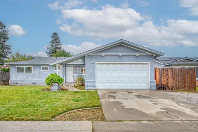 $379,000 | 3362 West Celeste Avenue, Fresno, CA 93711