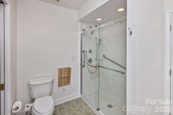 179 Marlborough Road Asheville, NC 28804 - Photo 32 of 43