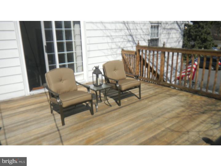 1657 Alba Road Willow Grove, PA 19090 - Photo 16 of 25 Deck