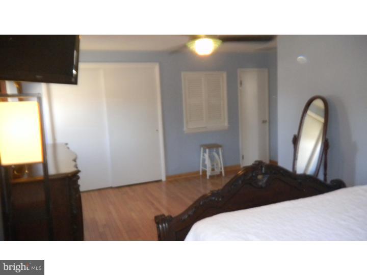 1657 Alba Road Willow Grove, PA 19090 - Photo 19 of 25 Bedroom - Main