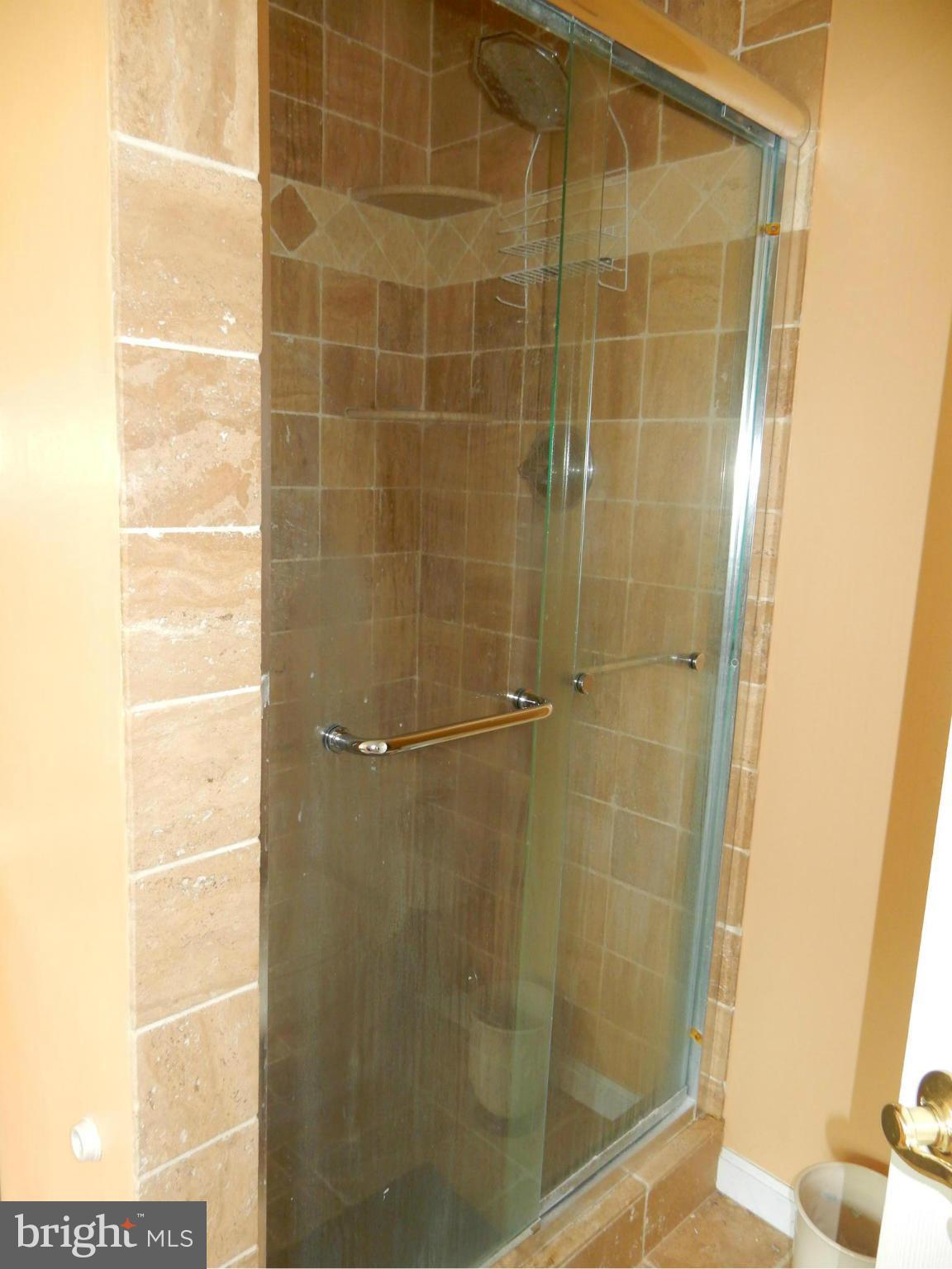725 Rosewood Road Severn, MD 21144 - Photo 20 of 29 Separate Shower Tile