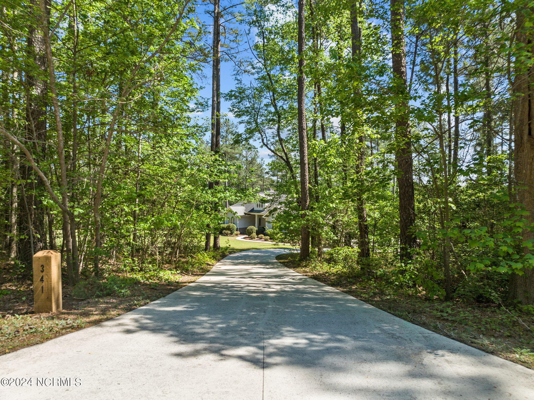 341 Bracken Hill Road Cameron, NC 28326 - Photo 26 of 28 Entry from road