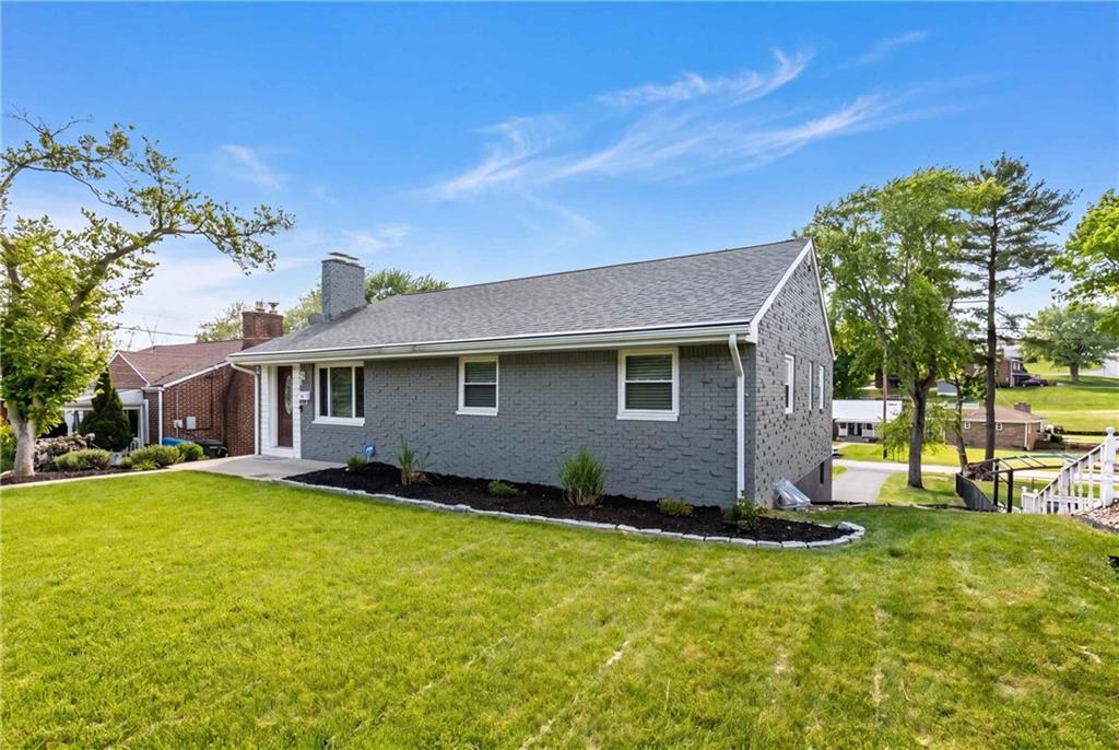 4952 McAnulty Road Pittsburgh, PA 15236 - Photo 1 of 32 Gallery Image 1