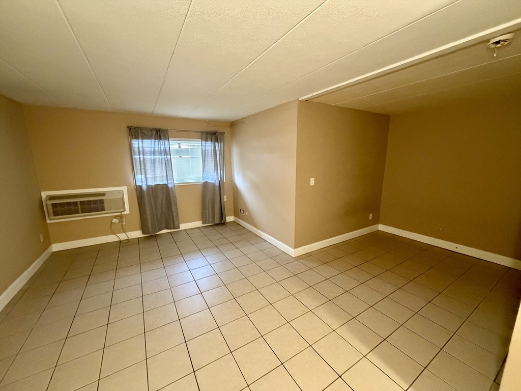 126 Beaver Street, Unit 65 Framingham, MA 01702 - Photo 5 of 15 a view of an empty room
