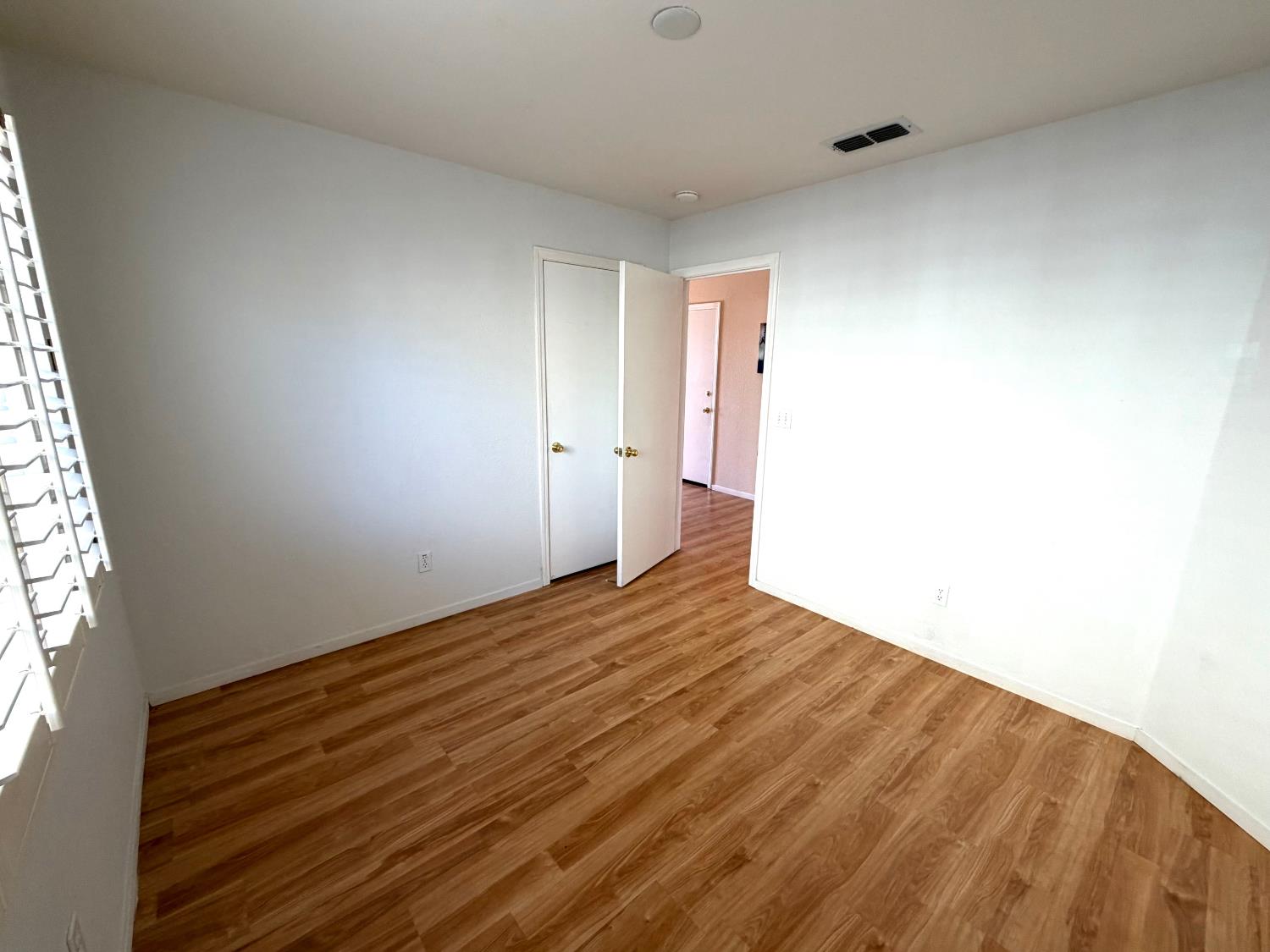 2385 Roualt Street Davis, CA 95618 - Photo 8 of 31