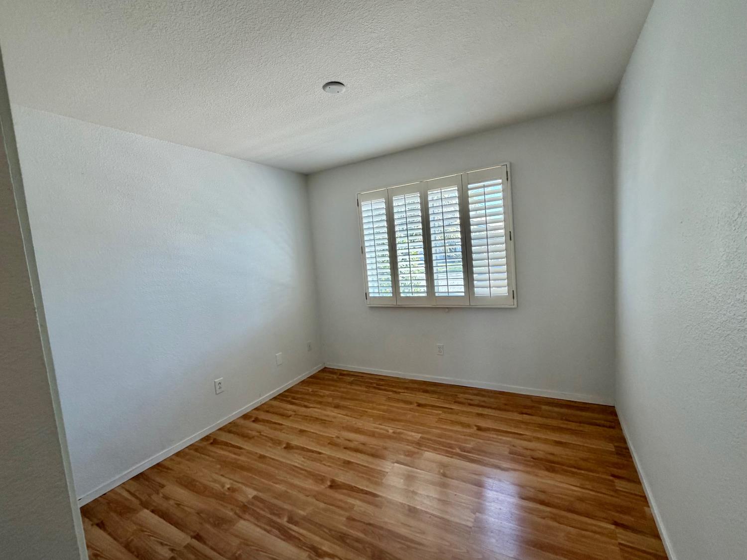 2385 Roualt Street Davis, CA 95618 - Photo 9 of 31