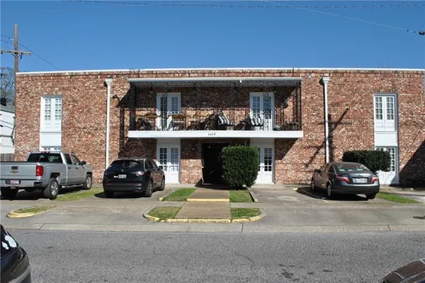 $1,500 | 1419 Milan Street, Unit 201, New Orleans, LA 70115