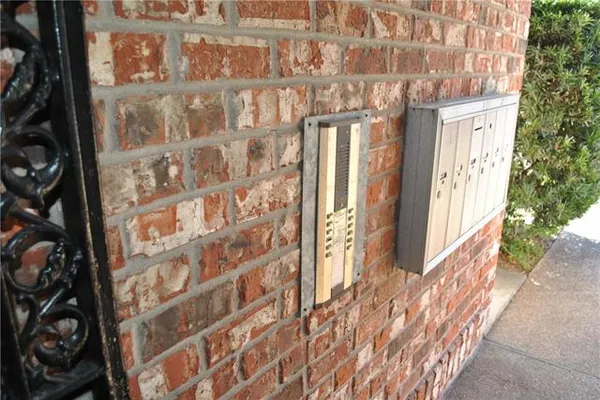 $1,500 | 1419 Milan Street, Unit 201, New Orleans, LA 70115